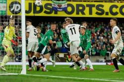 英超清晨再迎强敌；葡萄牙体育更衣室发声；主帅态度——悬念犹存；更衣室氛围转暖的简单介绍