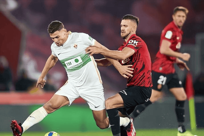 今晨荷甲焦点战；底特律活塞状态回暖；态度坚定；轮换策略成焦点的简单介绍