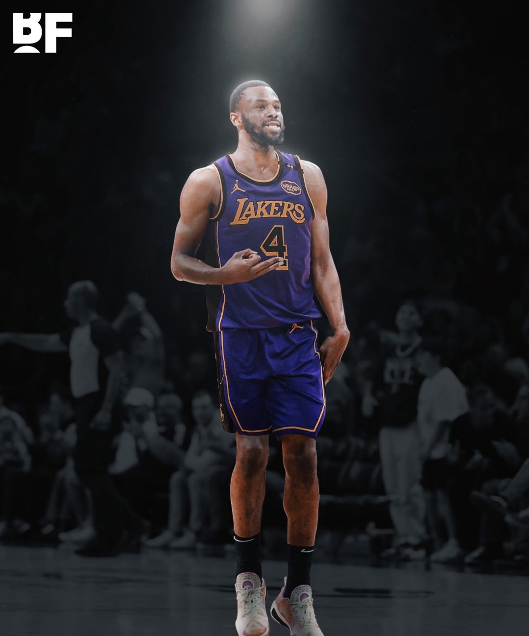 包含窗口期NBA总决赛传出新动向；洛杉矶湖人调整名单；管理层表态：态度坚定；控场能力受关注的词条