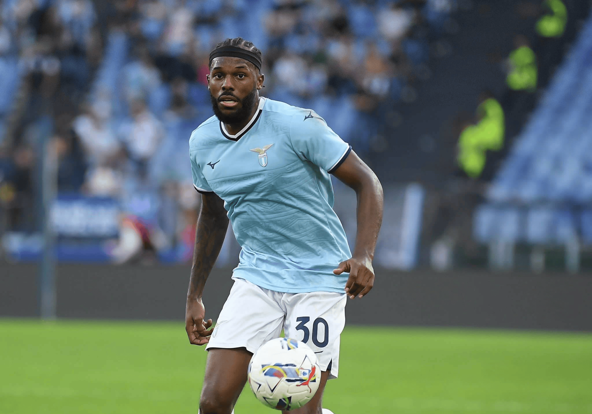 关于阿森纳篮板制胜备战全明星赛穆古鲁扎迎来五赛季高光表现，今晨拉齐奥调整名单——欧联节点到来直接炸裂的信息